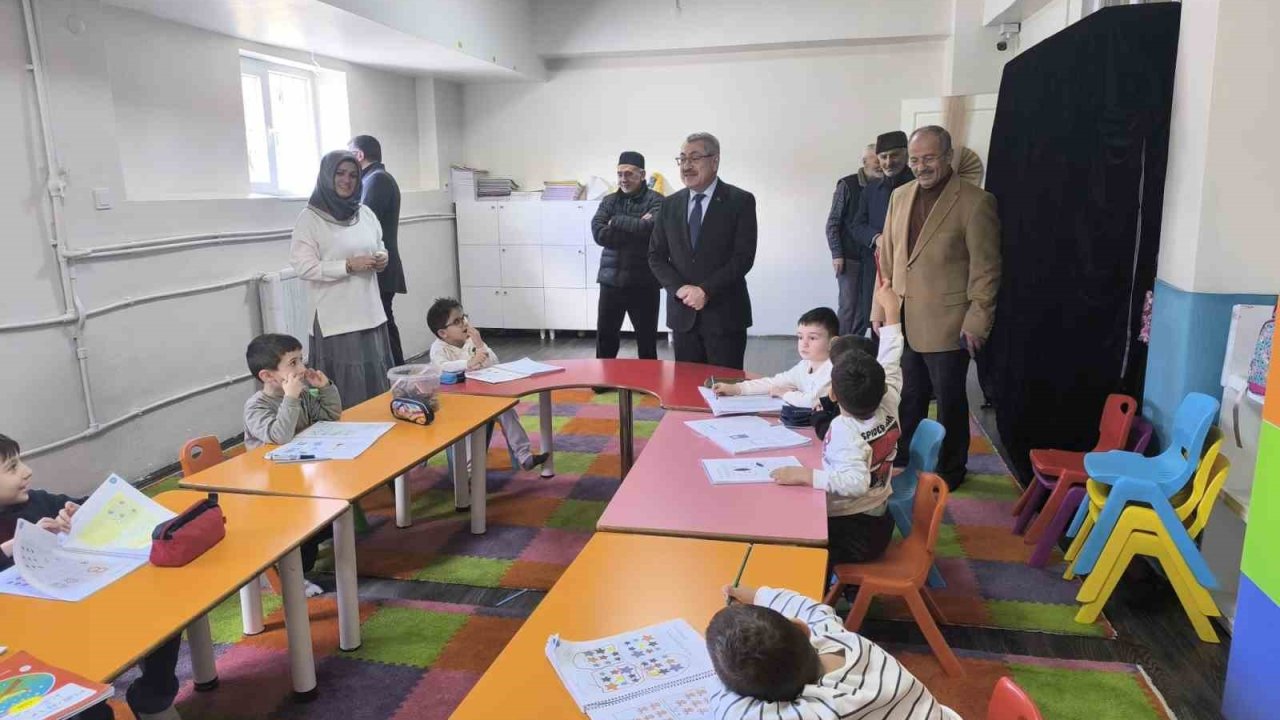 Müftü Çapçı minik yüreklere buluştu