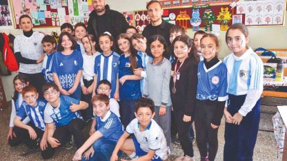 Mustafa Yumlu ve  Sefa Akgün çocukların çağrısını cevapsız bırakmadı