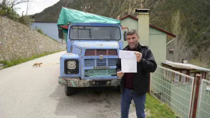 Odunluk olarak kullanılan kamyona kesilen köprü cezası Bakan Uraloğlu’nun talimatıyla iptal edildi