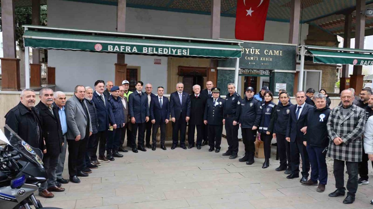 Polis Haftası: Bafra’da şehit polislere dua, vatandaşa bilgilendirme