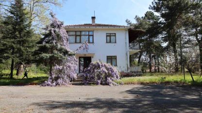 Rektör Özölçer, Teoman Duralı’nın Çocukluk Evinde İncelemelerde Bulundu