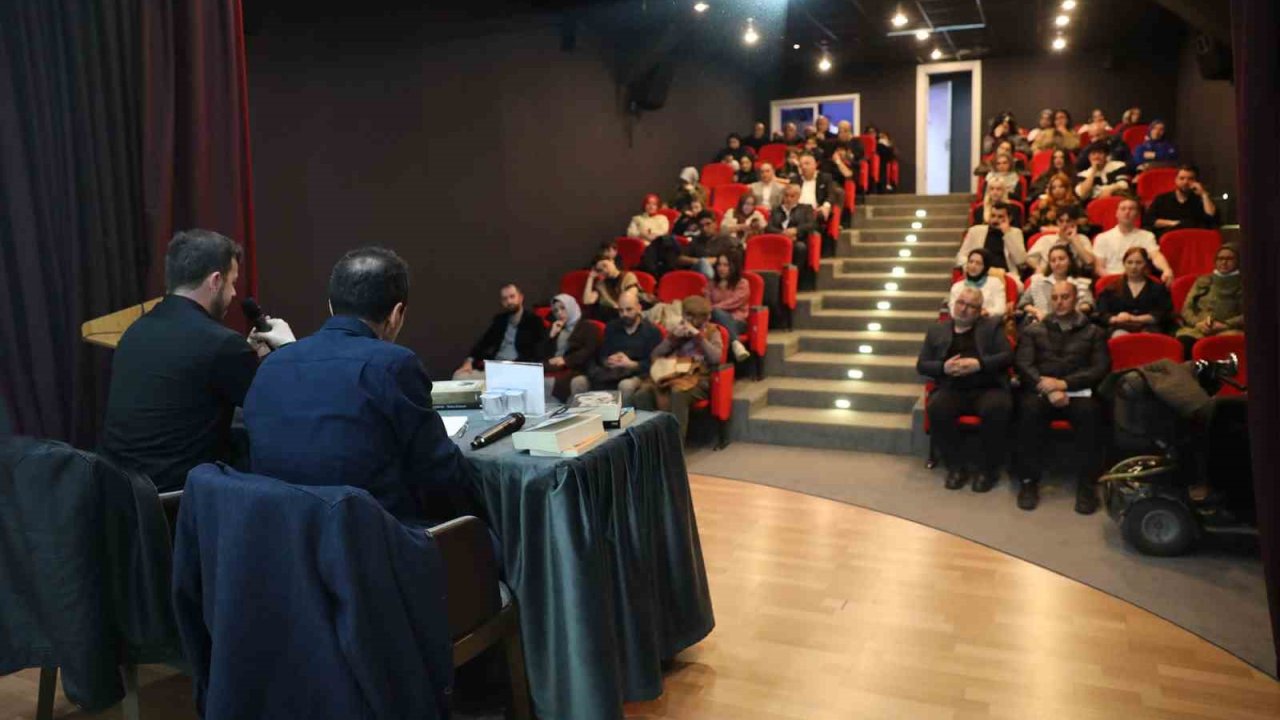 Şair Edip Cansever Ofis Sanat Merkezi’nde konuşuldu