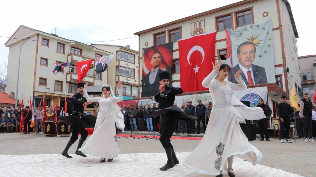 Şenkaya’da kurtuluş coşkusu