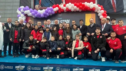 Sinop Şehir Stadı’nın açılışı yapıldı