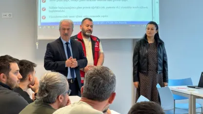 Sinop’ta ambulans sürücülerine güvenli sürüş eğitimi