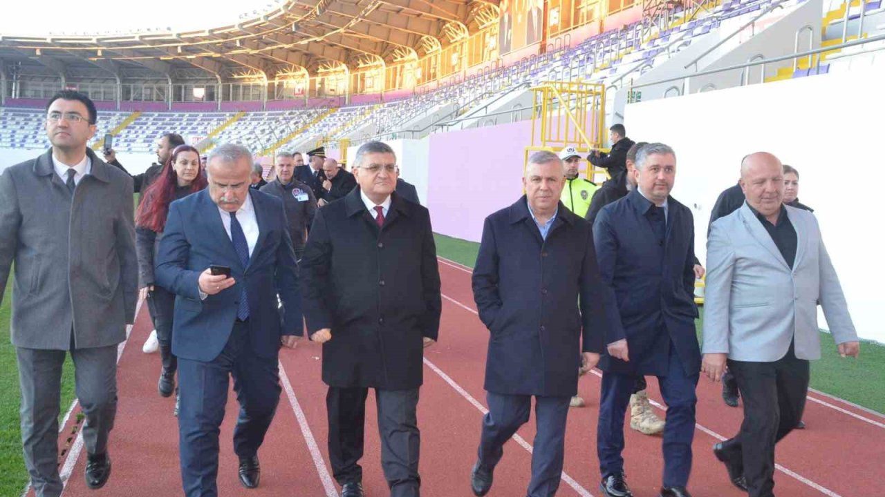 Sinop’ta milli maç ve açılış heyecanı