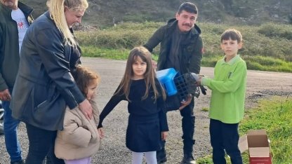 Sinop’ta minik öğrenciden yaralı güvercine şefkat eli