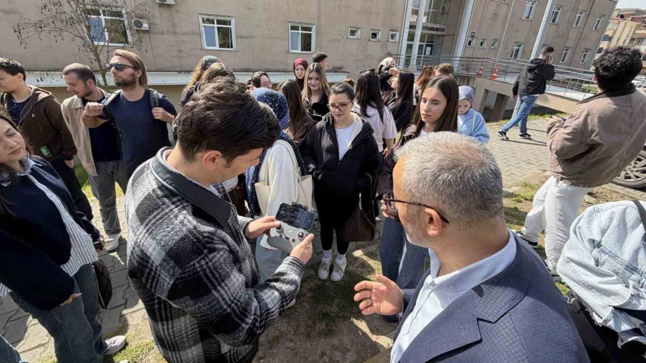 SUBÜ’lü öğrencilere uygulamalı dron eğitimi