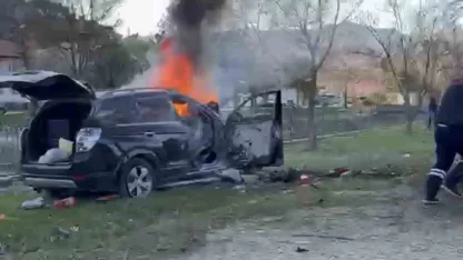 Tokat’ta ağaca çarpan cip yandı: 1 ölü, 2 yaralı