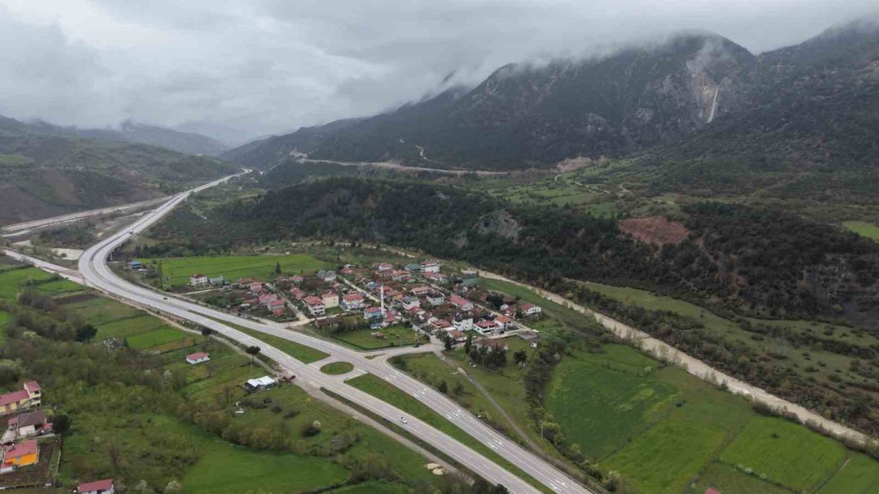 Tokat’ta kuruyan şelale eski günlerine geri döndü