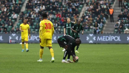 Trendyol Süper Lig: Kocaelispor: 1 - Göztepe:1 (Maç sonucu)