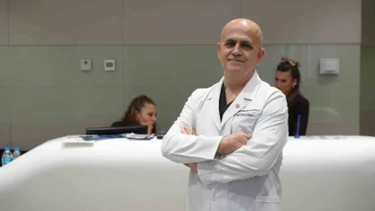 Tuzdan zengin gıdalarla beslenmek taş hastalığının riskini artıran en önemli faktör