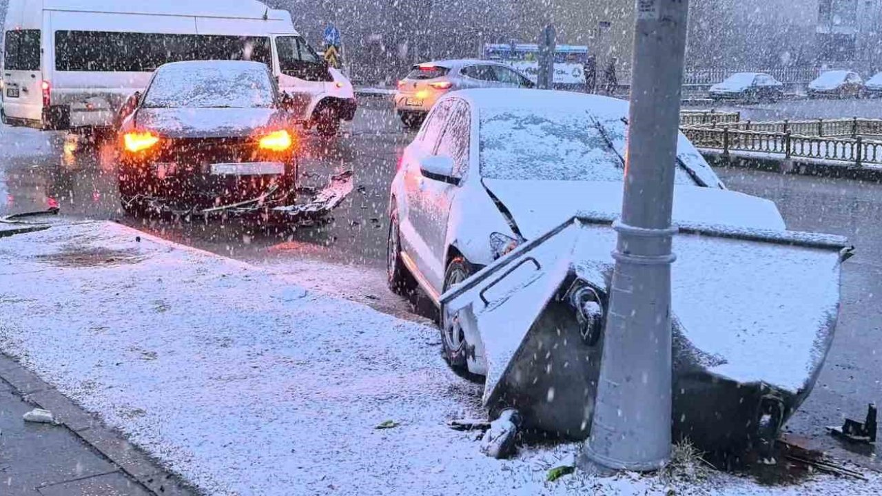 Yağış kazayı beraberinde getirdi