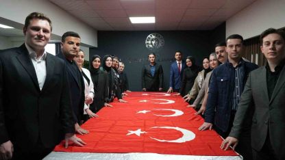 Yemin ederek görevlerine başladılar