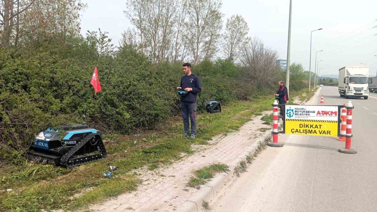Zorlu araziler "çalı canavarı" ile temizleniyor