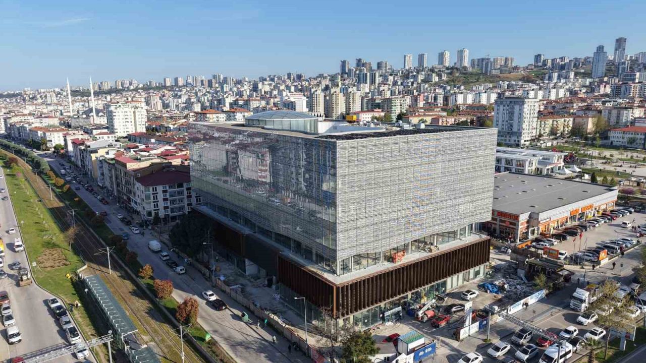 Avrupa ödüllü dev kütüphane eylülde kapılarını açıyor