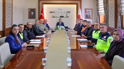 Bayburt’un ulaşım sorunları ve trafik tedbirleri toplantıda görüşüldü