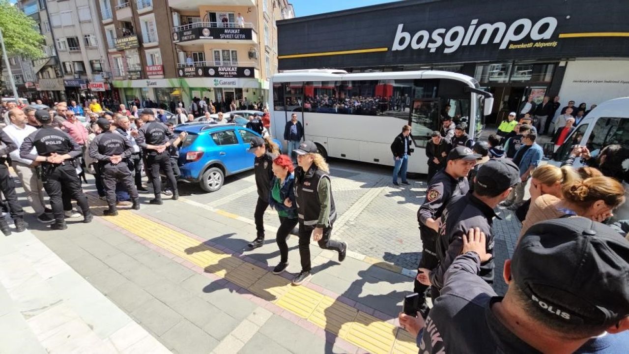 Devrek Belediyesindeki yolsuzluk iddianamesinde CHP’li eski başkan ve ekibine rekor hapis talebi