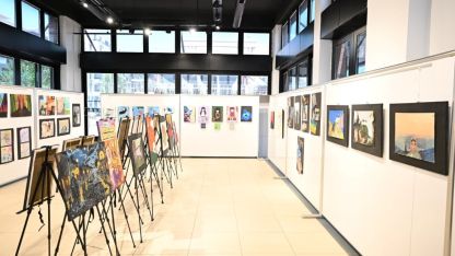 Kartepe’de lise öğrencilerinden "Gençlerin Renkleri" resim sergisi