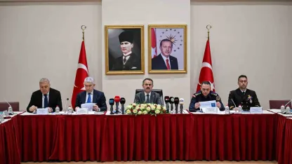 Kocaeli’de bir ayda 77 bin sürücüye trafik cezası kesildi