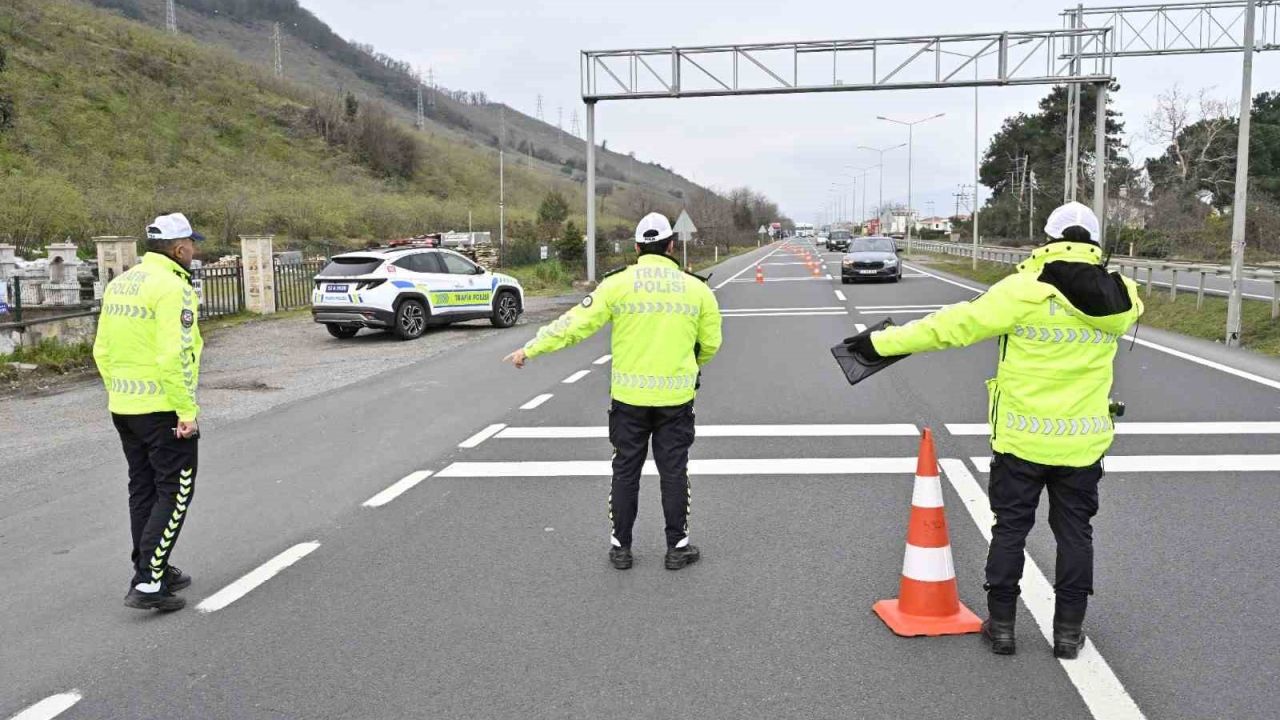 Ordu’da bir haftada 15 binden fazla araç ve sürücüsü denetlendi