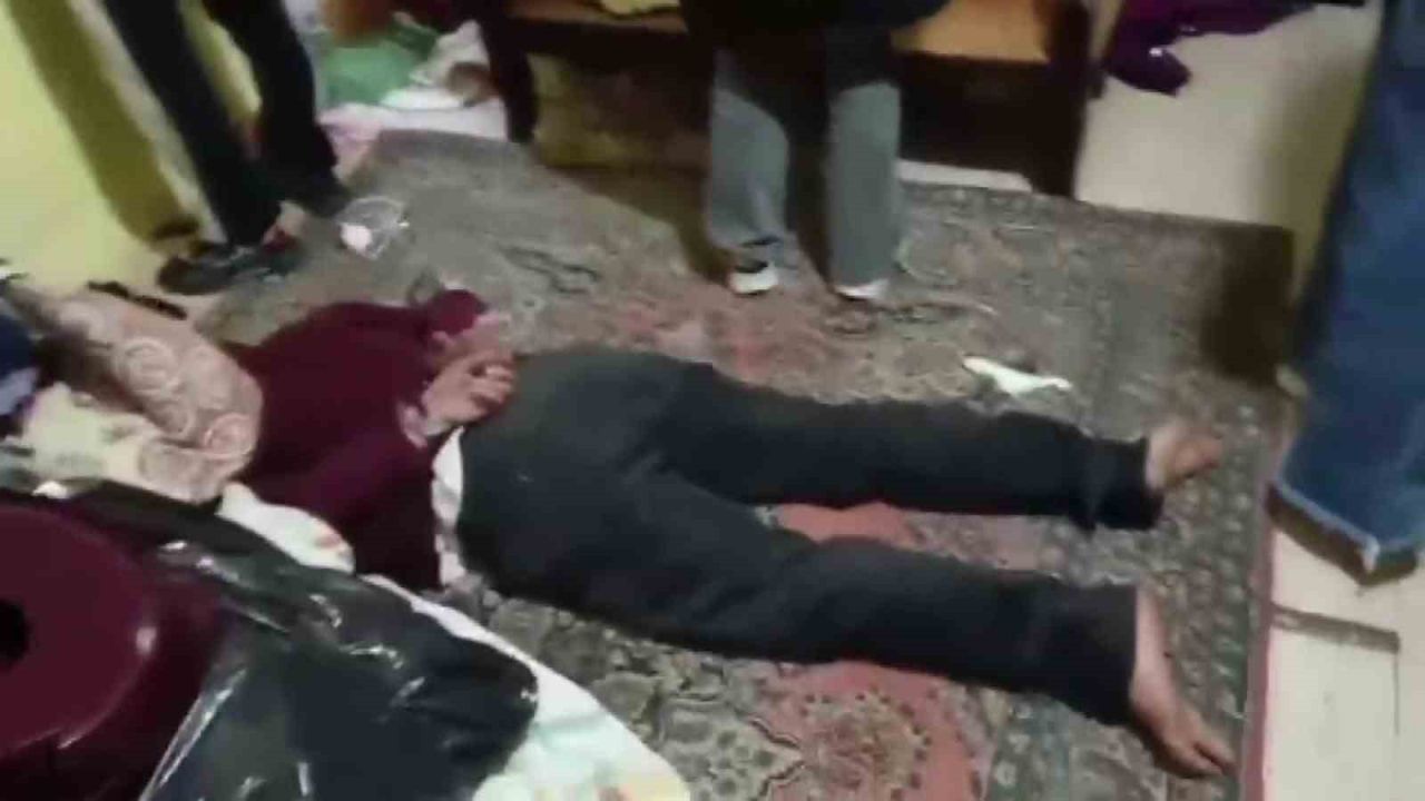 Sakarya’da polisten "zehir evlerine" baskın: 17 gözaltı