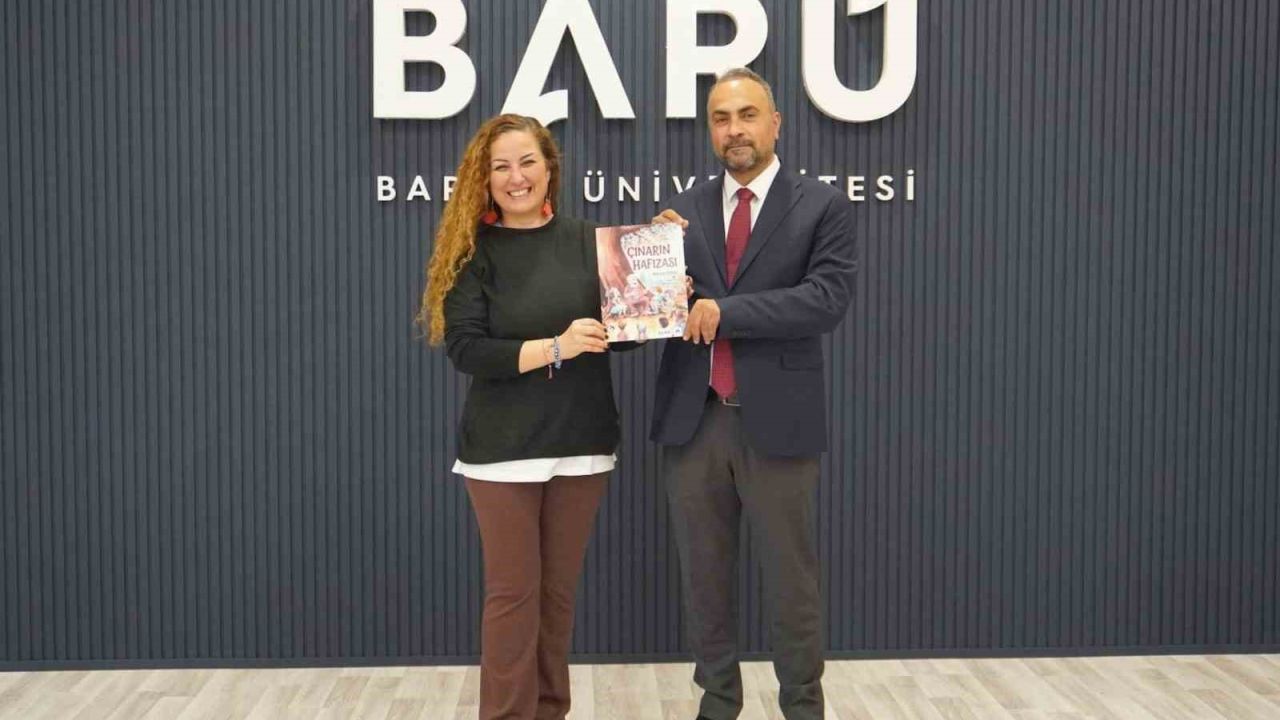 Tesadüfen bulunan 640 yıllık çınar ağacının hikayesi kitap oldu