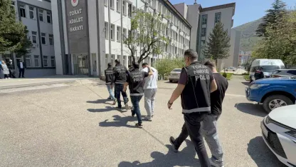 Tokat’ta 936 adet sentetik uyuşturucu hapla yakalanan 2 şüpheli tutuklandı