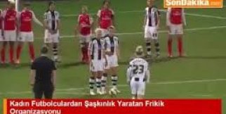 Kadın futbolculardan inanılmaz organize frikik golü! 